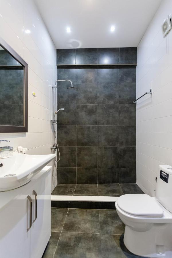 Harmony Apartment II Tbilisi Esterno foto